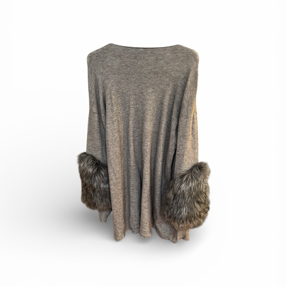 Cliche’ Gray Open-Front Duster with Faux Fur Cuffs Woman’s Size Small - Picture 3 of 7